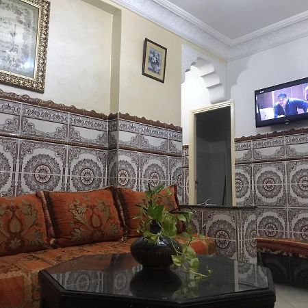 Appartement Familial Pres D Aeroport Tanger Kültér fotó
